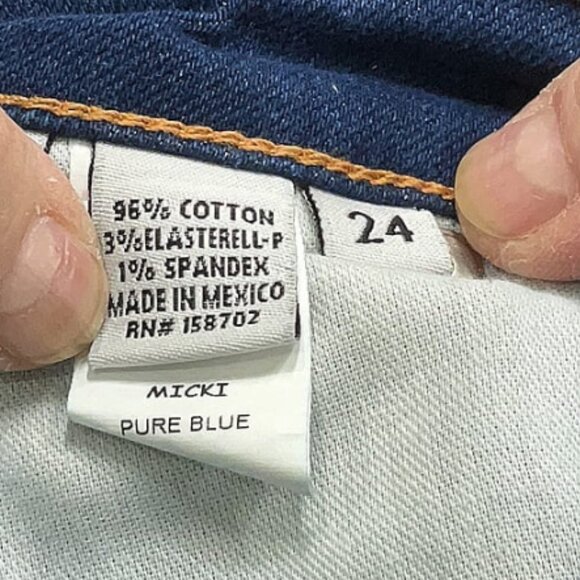 ÉTICA Micki Cropped Flare Jeans in Pure Blue - Picture 5 of 8